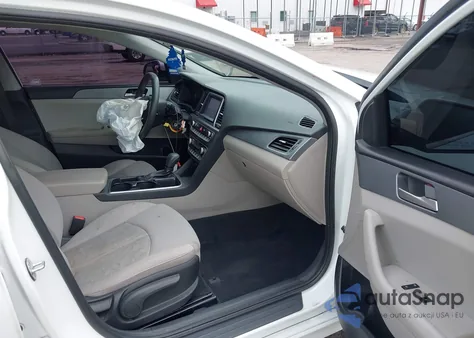 2019 Hyundai Sonata Se z USA, uszkodzony, nr VIN 5NPE24AFXKH801535